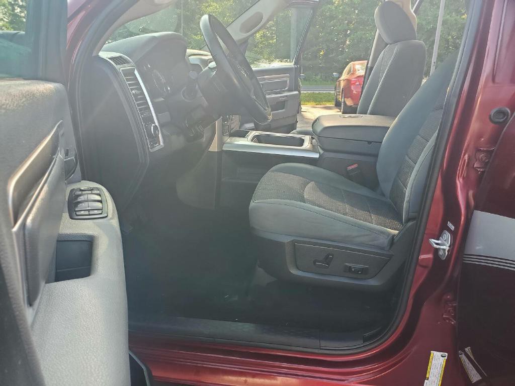 2016 RAM 1500 Image 9