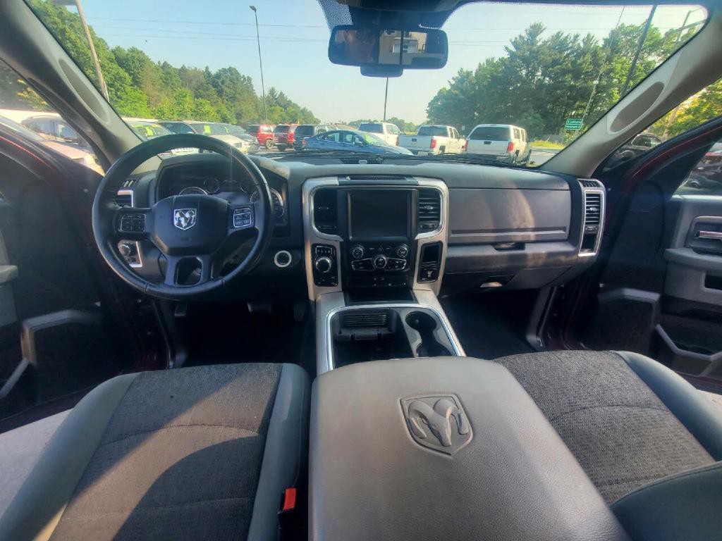 2016 RAM 1500 Image 12