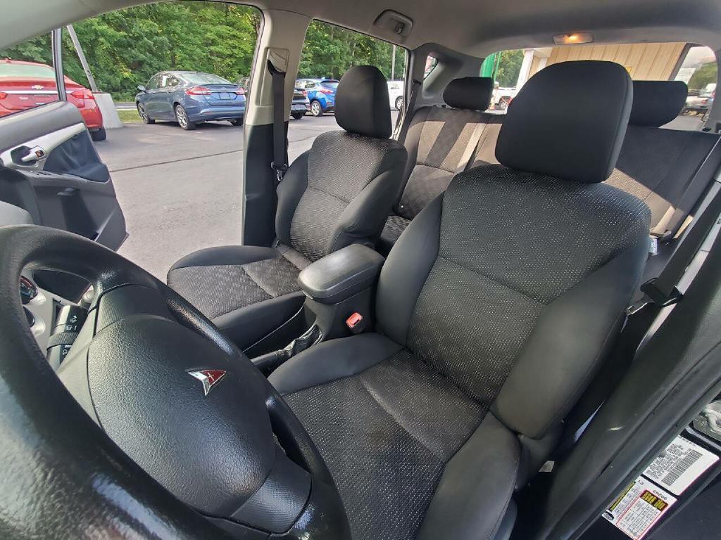 2009 Pontiac Vibe Image 9