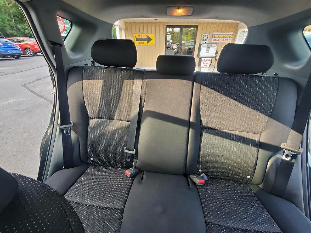 2009 Pontiac Vibe Image 12