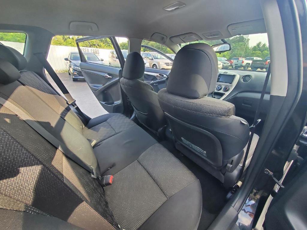 2009 Pontiac Vibe Image 16