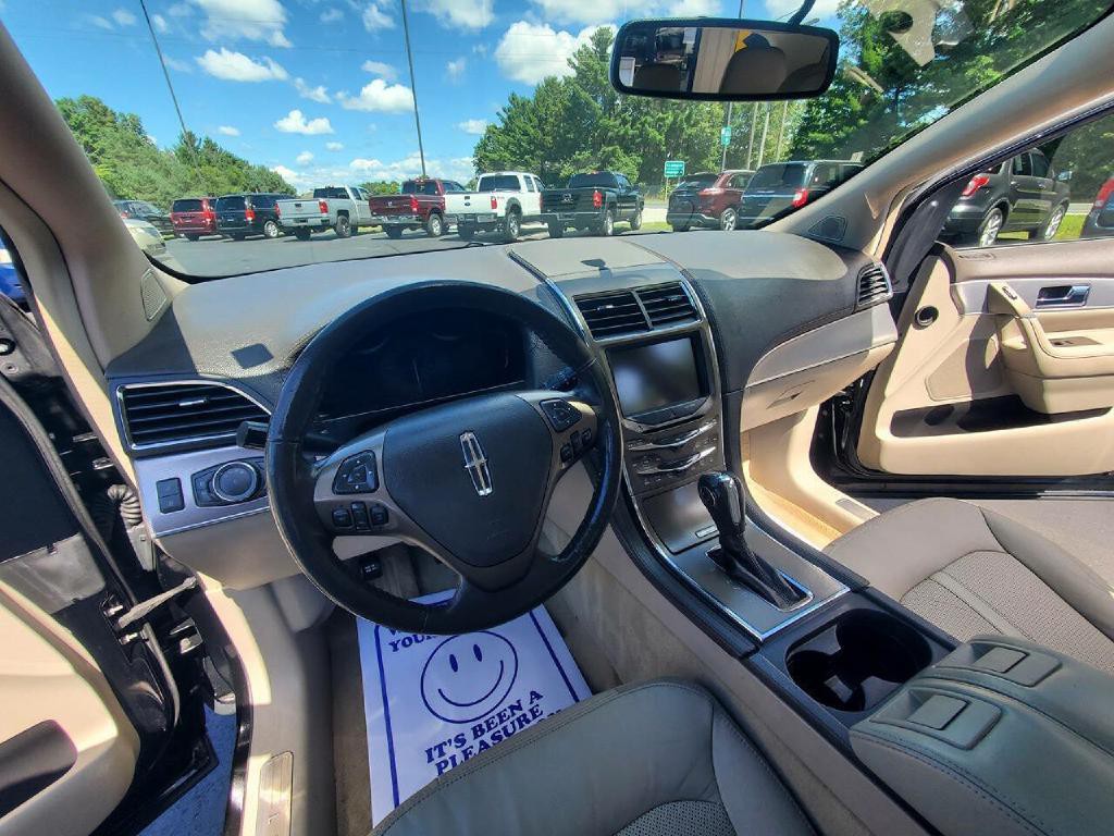 2012 Lincoln MKX Image 8