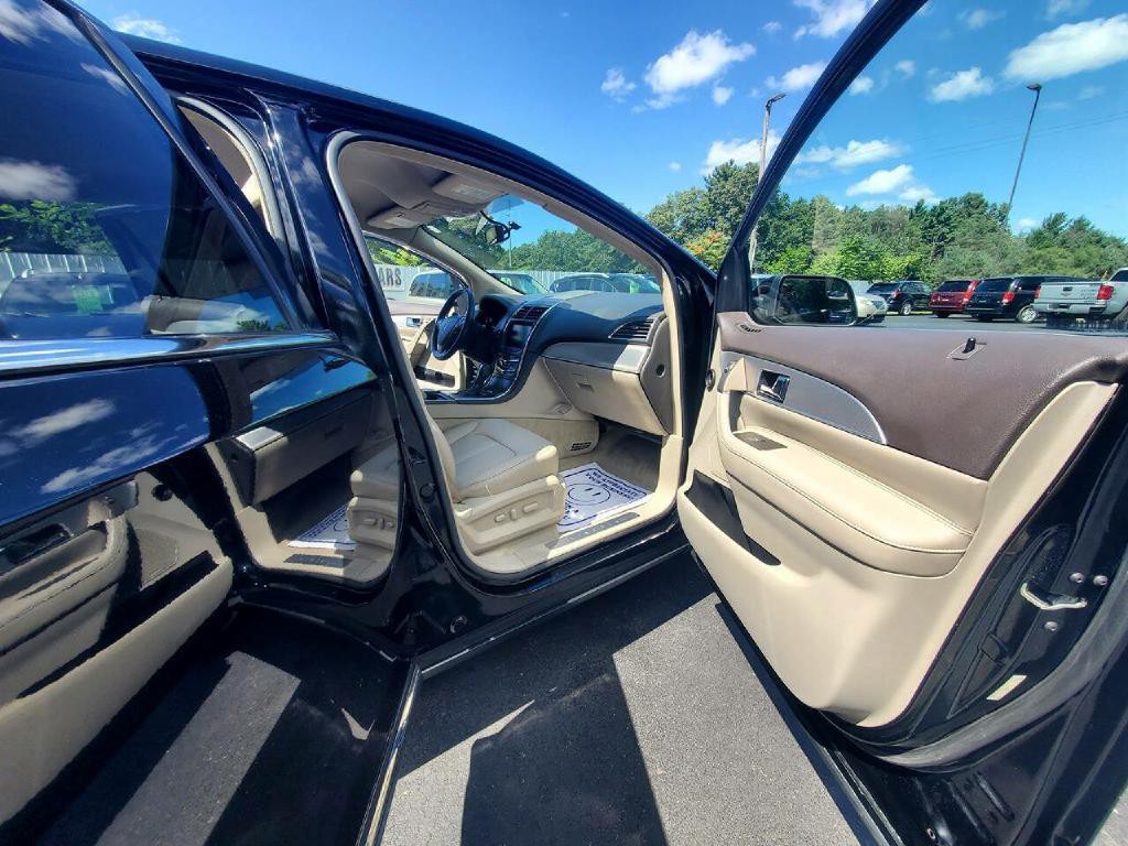 2012 Lincoln MKX Image 15