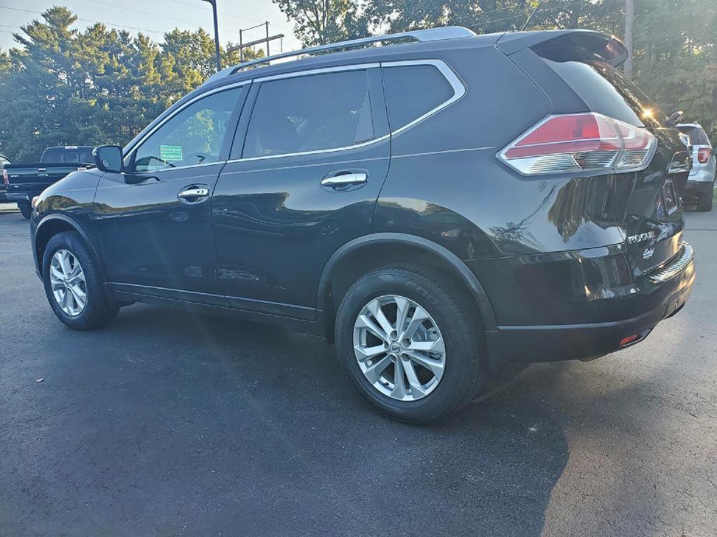 2016 Nissan Rogue Image 4