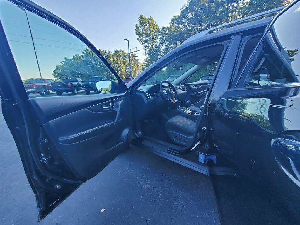 2016 Nissan Rogue Image 7