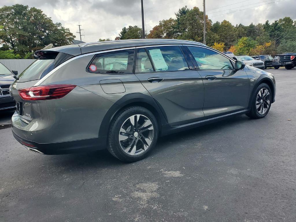 2018 Buick Regal Image 5