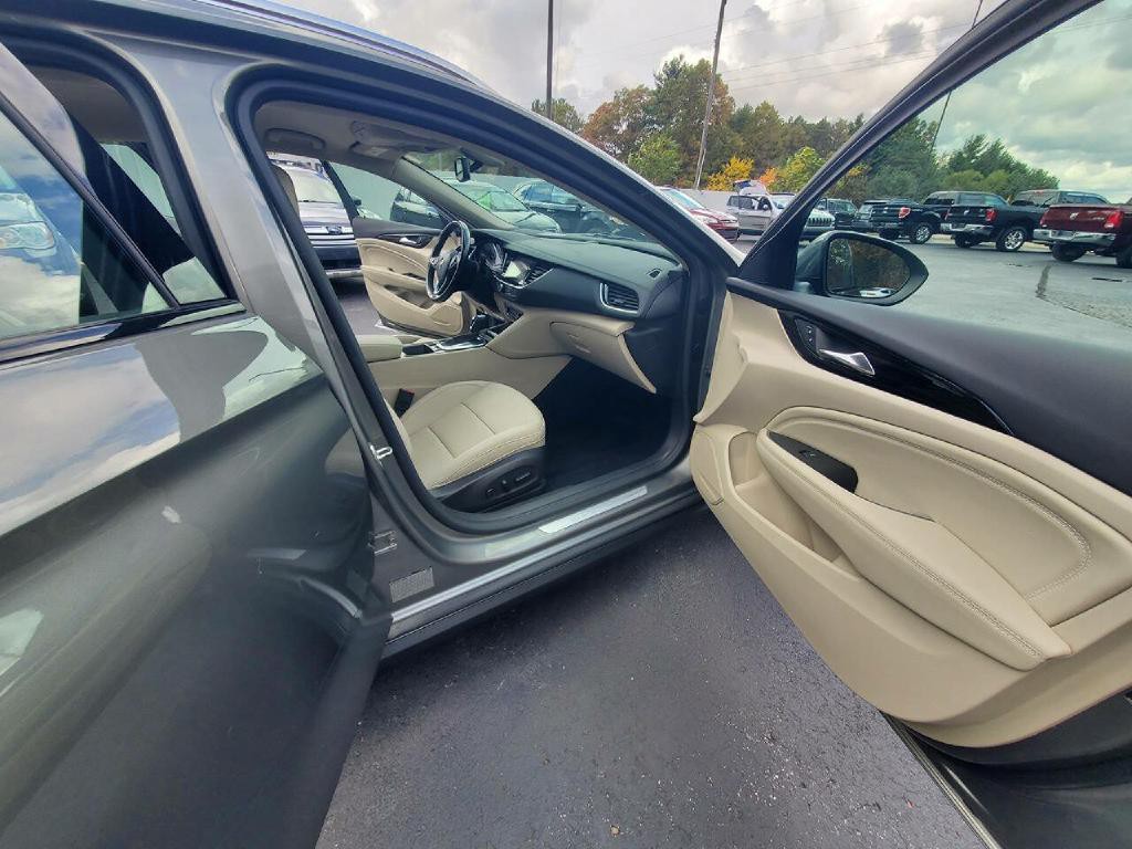 2018 Buick Regal Image 14