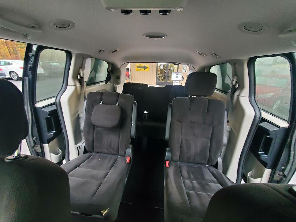2016 Dodge Grand Caravan Image 11