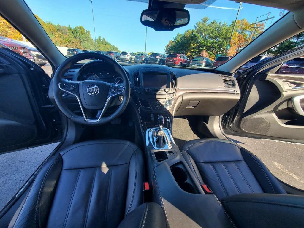 2017 Buick Regal Image 11