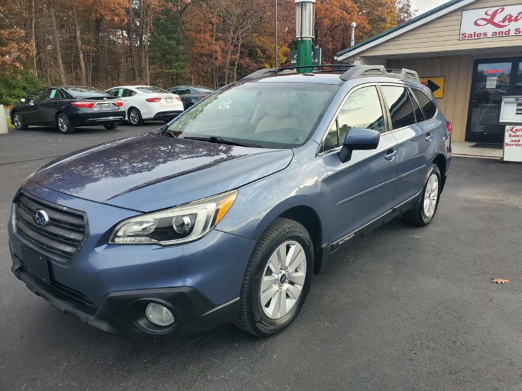 2016 Subaru Outback Image 2