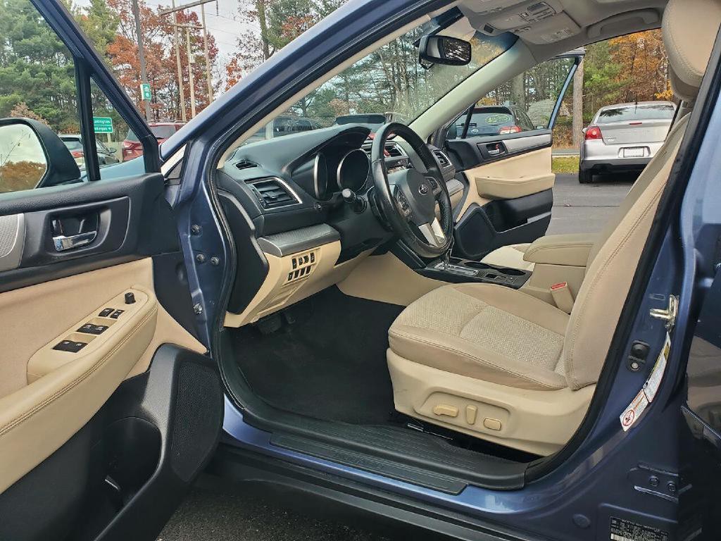 2016 Subaru Outback Image 10