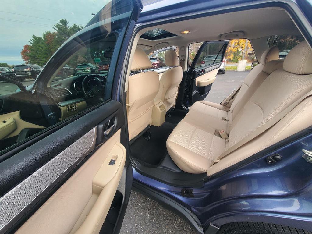 2016 Subaru Outback Image 14