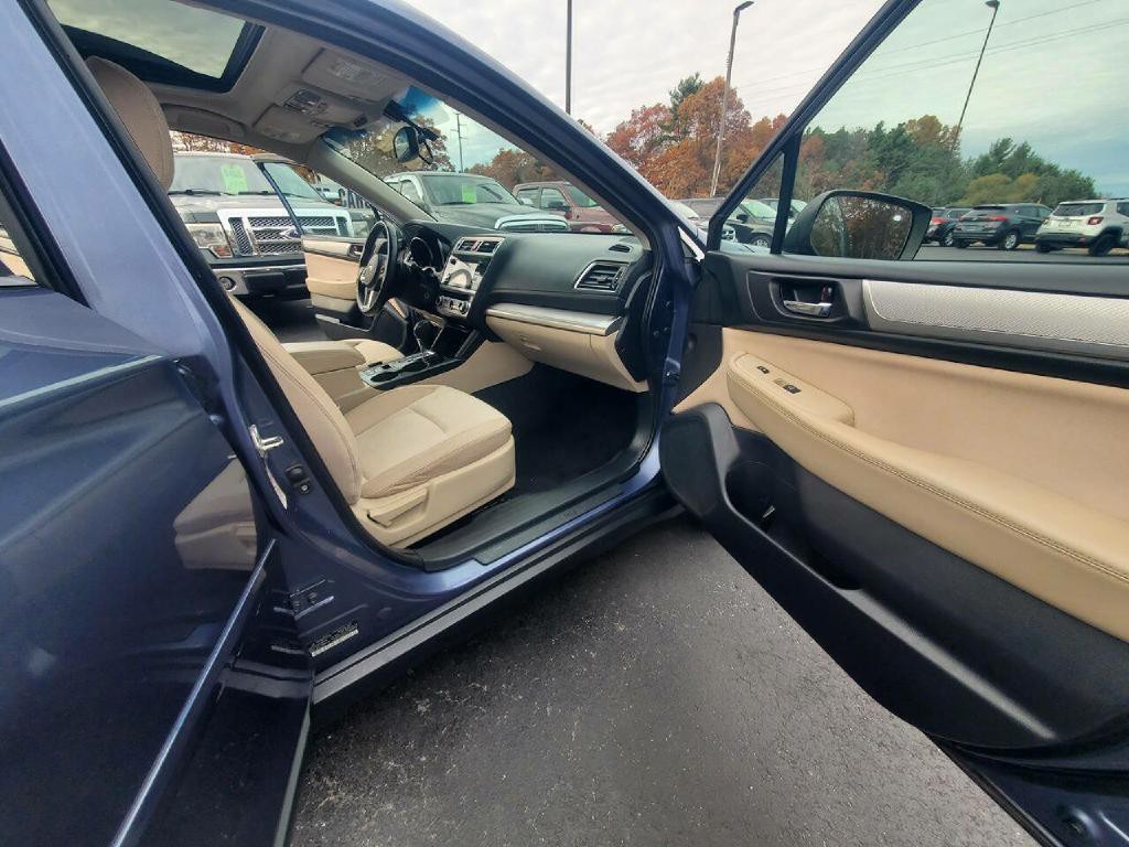 2016 Subaru Outback Image 18