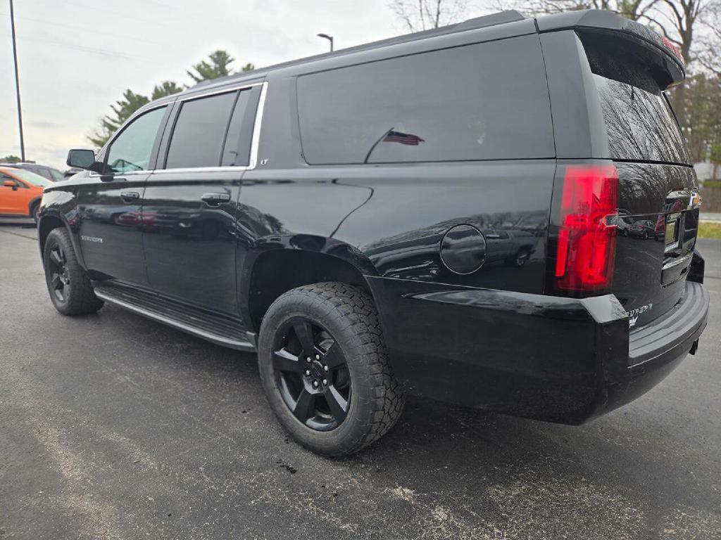 2018 Chevrolet Suburban Image 5