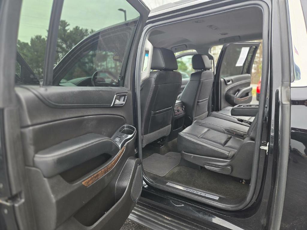 2018 Chevrolet Suburban Image 13