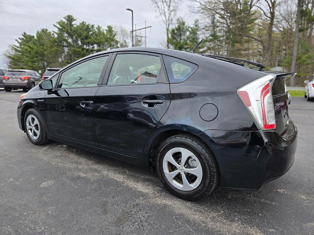 2012 Toyota Prius Image 5