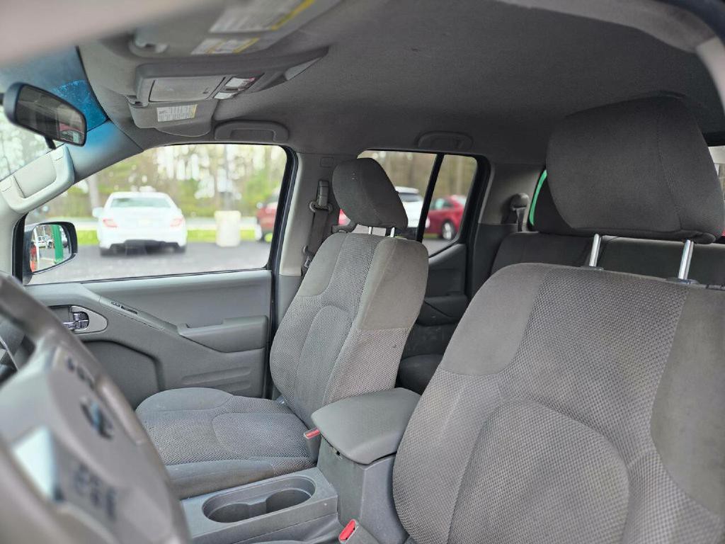 2019 Nissan Frontier Image 10