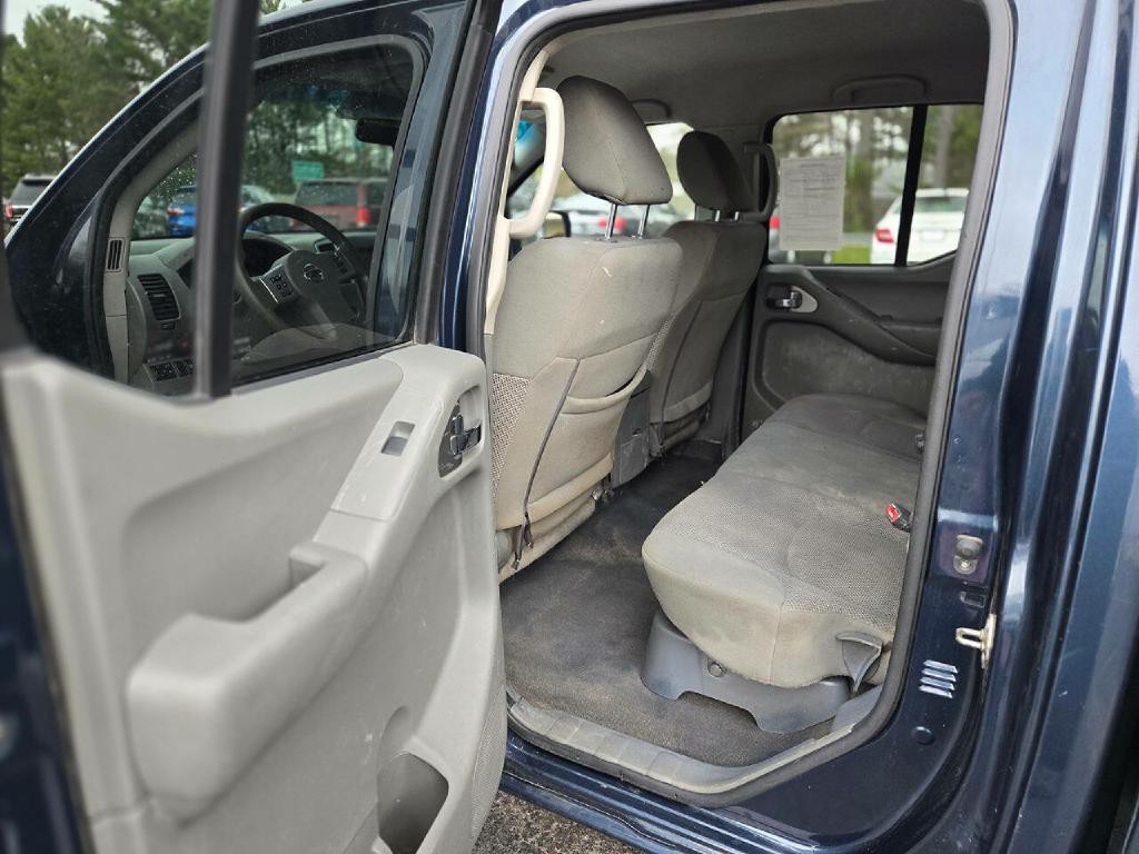 2019 Nissan Frontier Image 12