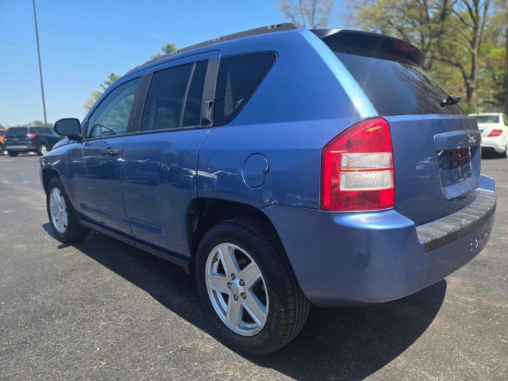 2007 Jeep Compass Image 3