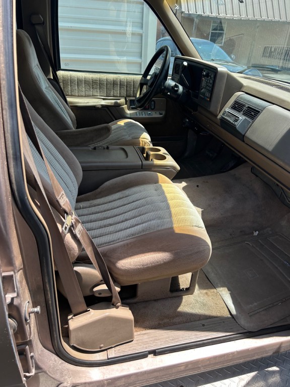 1994 Chevrolet C/K Image 5