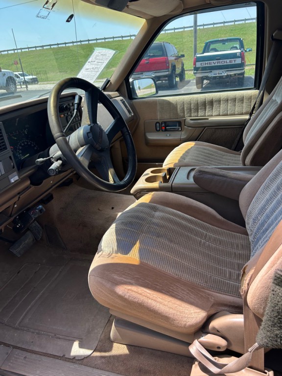 1994 Chevrolet C/K Image 6