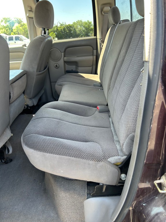 2005 Dodge Ram 2500 Image 7