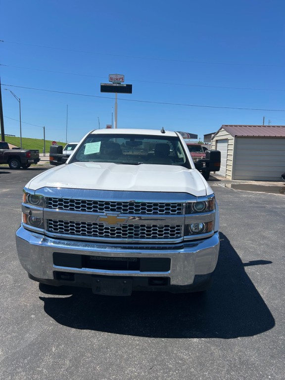 2019 Chevrolet Silverado 1500 Image 1