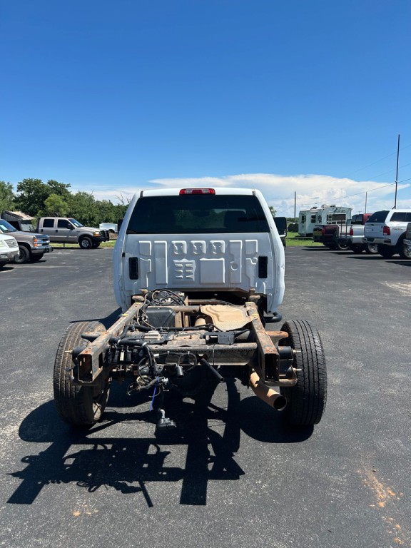 2019 Chevrolet Silverado 1500 Image 3