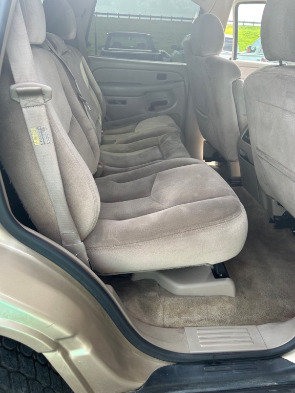 2005 GMC Yukon Image 9