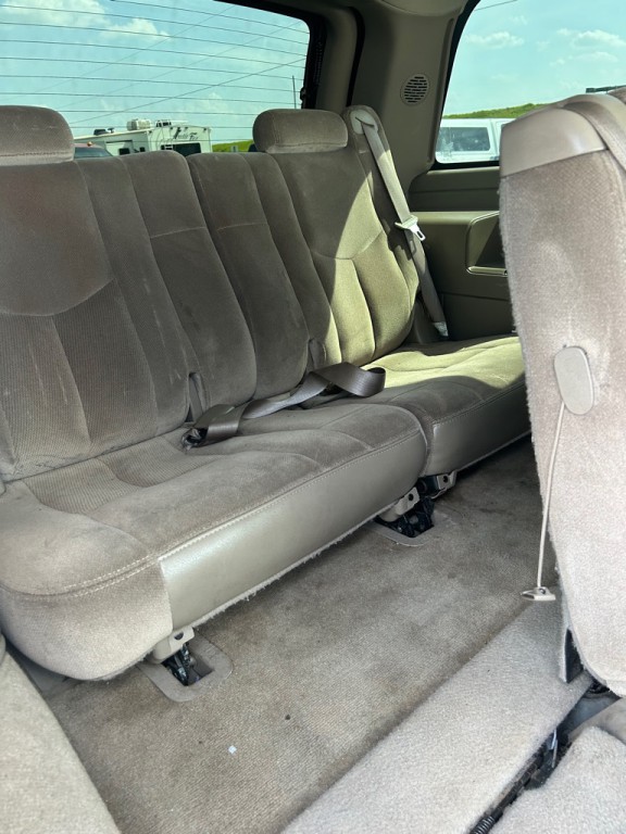 2005 GMC Yukon Image 10