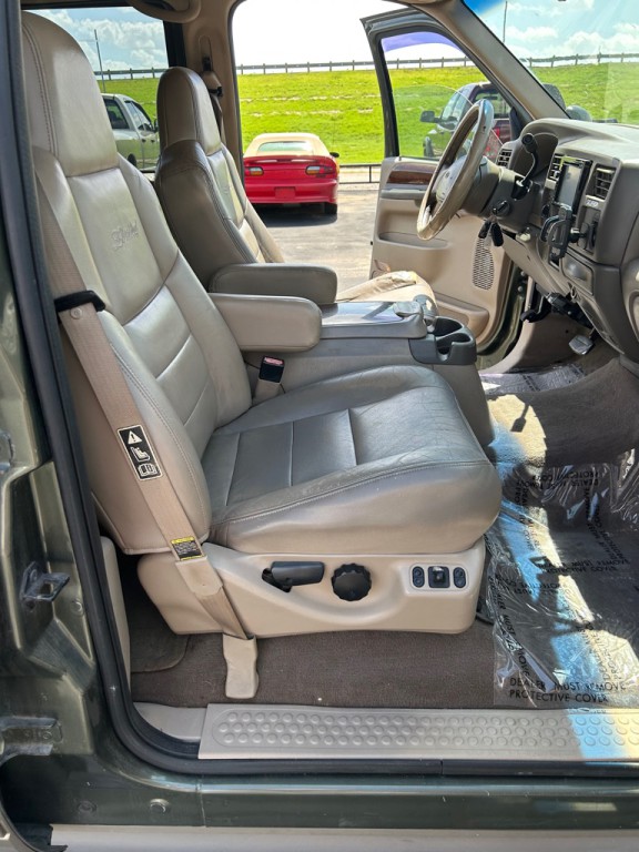 2002 Ford Excursion Image 7