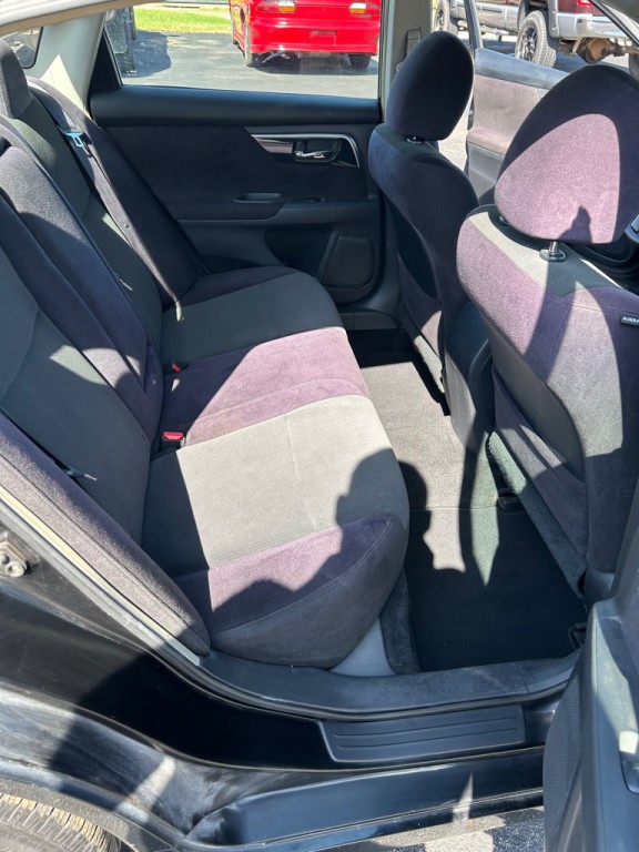 2013 Nissan Altima Image 8