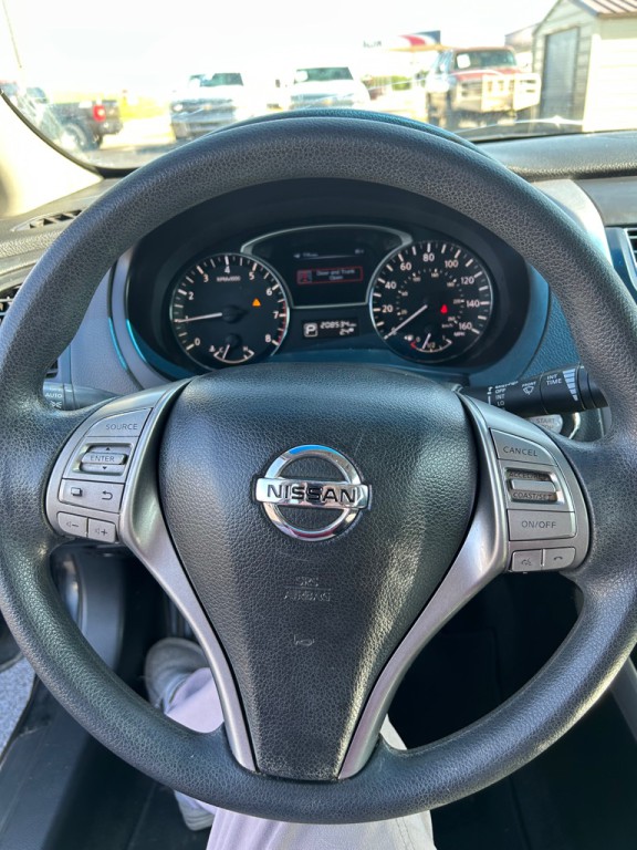 2013 Nissan Altima Image 10
