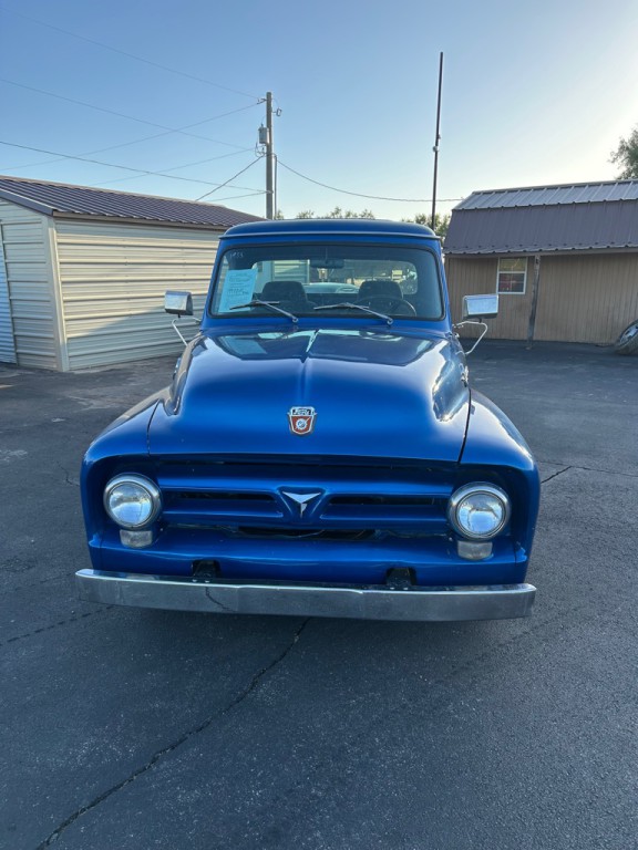 1955 Ford F-100 Image 2