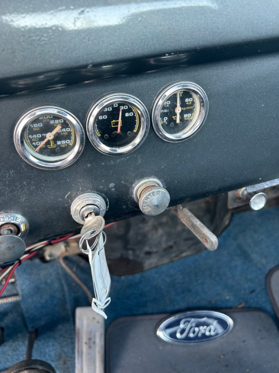 1955 Ford F-100 Image 9