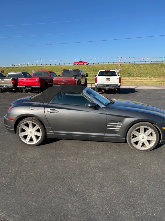 2005 Chrysler Crossfire Image 3