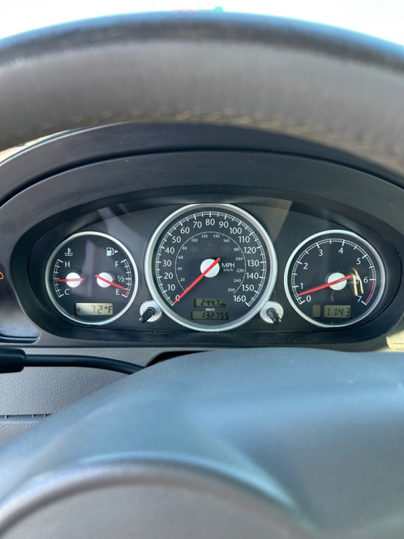 2005 Chrysler Crossfire Image 13