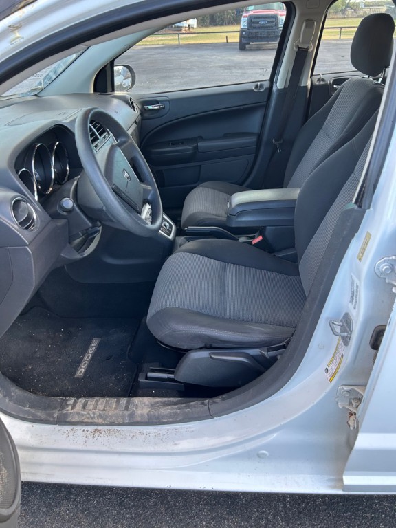 2011 Dodge Caliber Image 9
