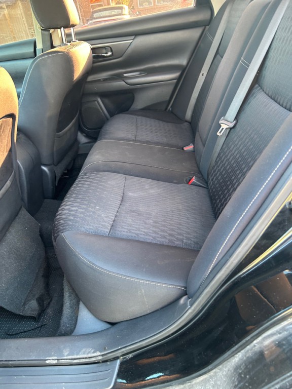 2018 Nissan Altima Image 6