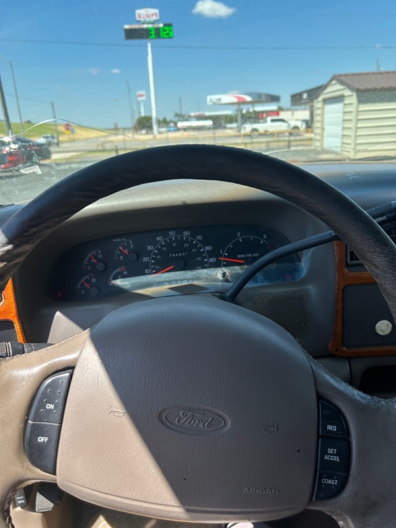 2000 Ford F-350 Image 12