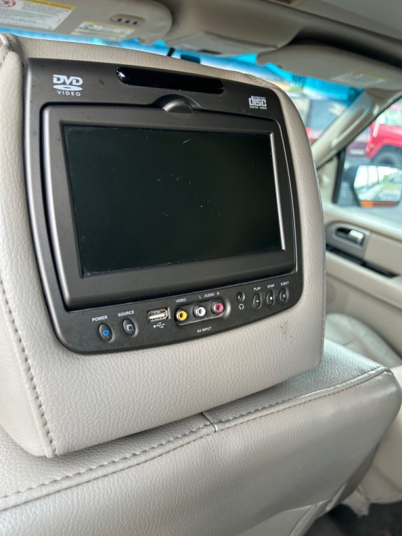 2013 Ford Expedition Image 12