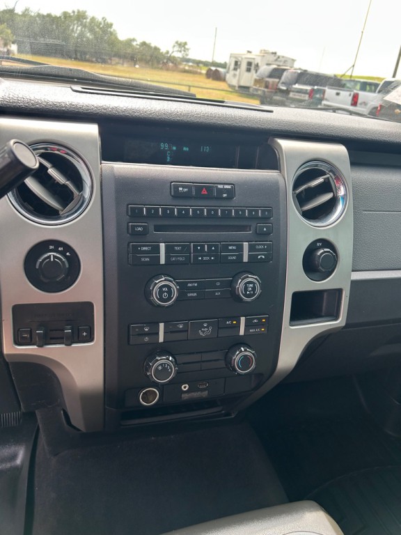 2011 Ford F-150 Image 11