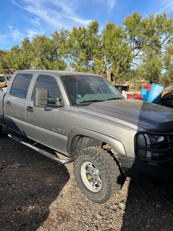 2007 Chevrolet Silverado 1500 Image 2