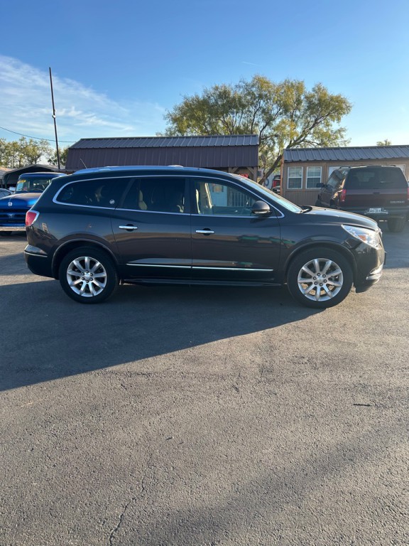 2016 Buick Enclave Image 3