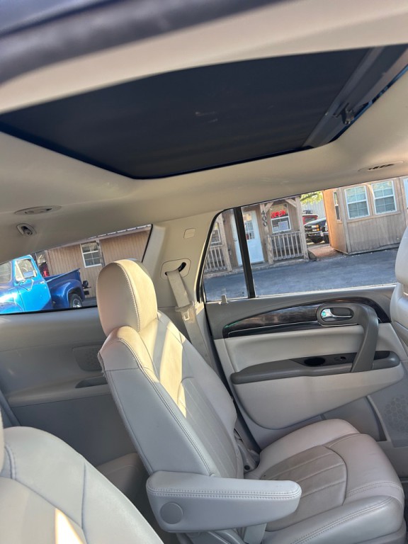 2016 Buick Enclave Image 13