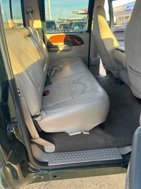 2000 Ford F-250 Image 9