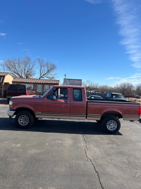 1995 Ford F-150 Image 1