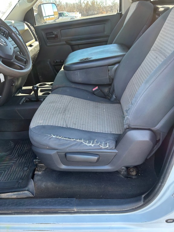 2012 Dodge Ram 2500 Image 9