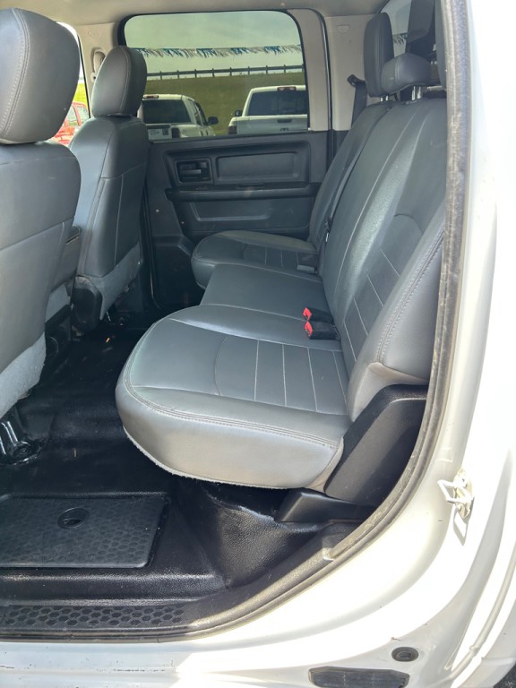 2017 RAM 3500 Image 6