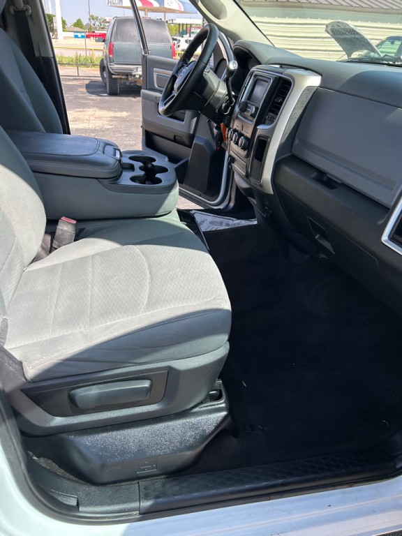 2015 RAM 2500 Image 9